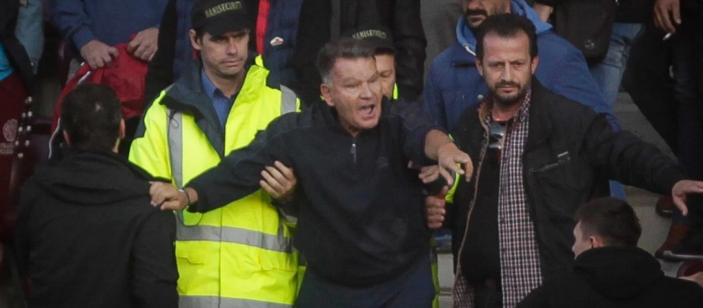 Ο Α.Κούγιας πιάστηκε στα χέρια με οπαδό της ΑΕΛ στα μπουζούκια: «Έπεσαν» μπουνιές (βίντεο)